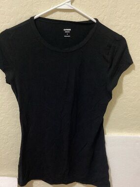 Express Black Short Sleeve Crewneck Tee
